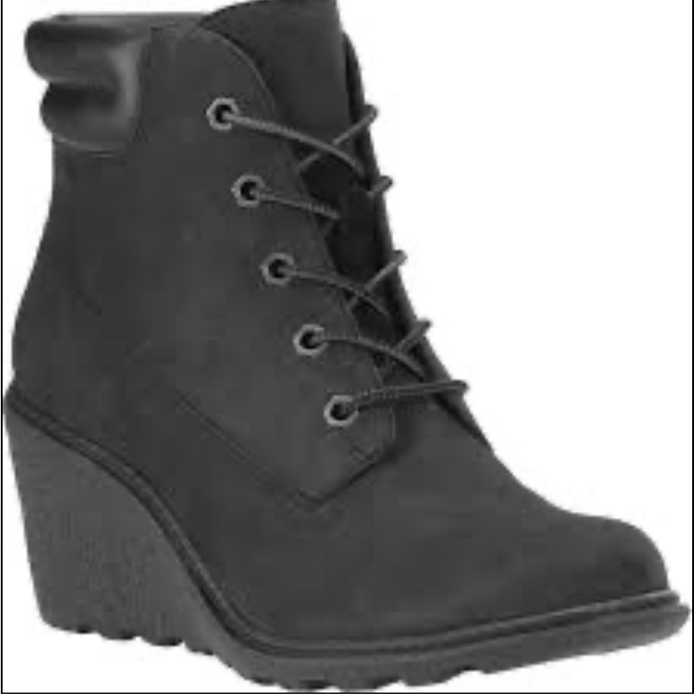 TIMBERLAND boots.